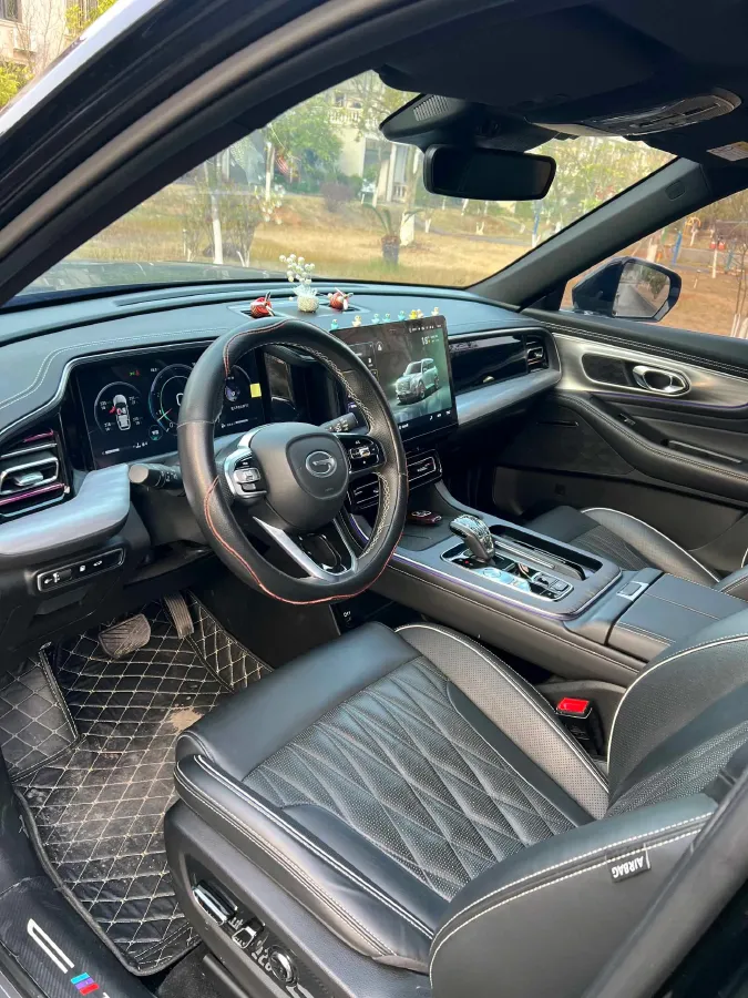 2022 GAC Trumpchi GS8 2.0T 252HP L4 8AT,autocango,china used car exporter,china ev exporter,chinese used car exporter,chinese used ev exporter