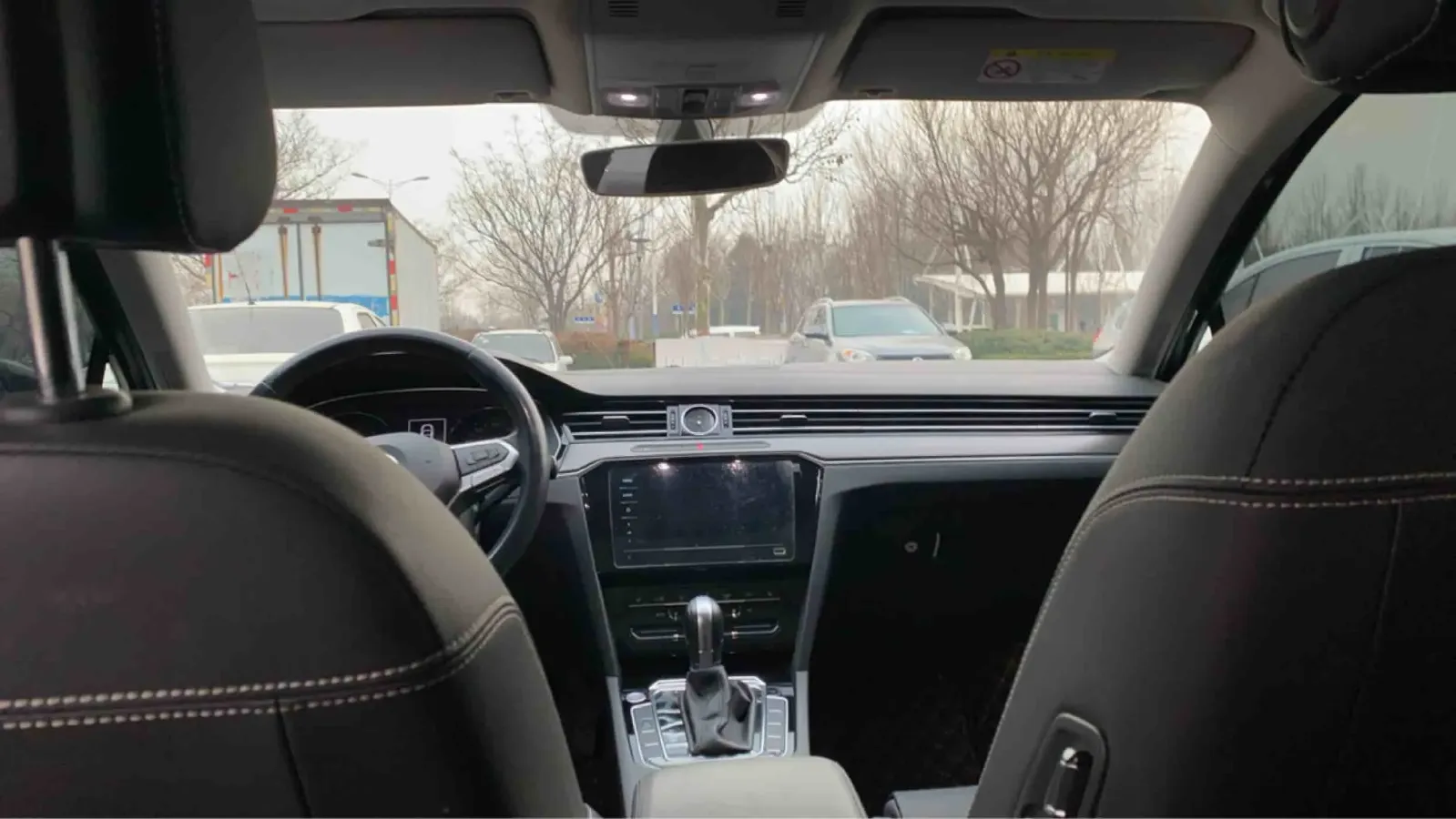 2020 Volkswagen Magotan 2.0T 186HP L4 7DCT,autocango,china used car exporter,china ev exporter,chinese used car exporter,chinese used ev exporter