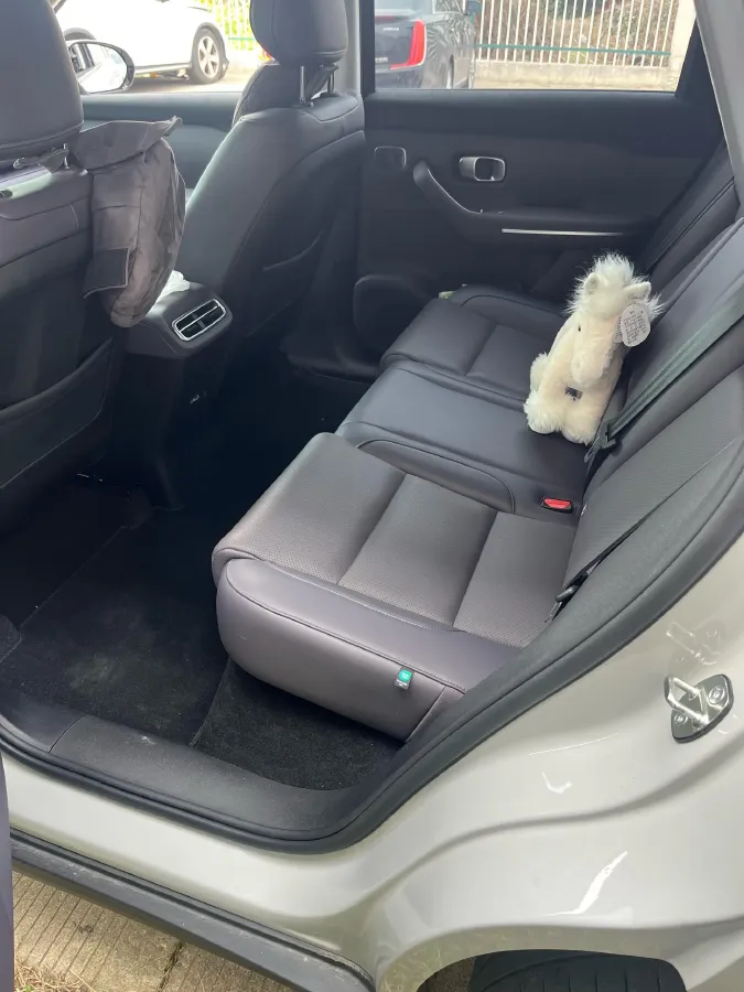 2024 Leapmotor C10 BEV 69.9KWH,autocango,china used car exporter,china ev exporter,chinese used car exporter,chinese used ev exporter