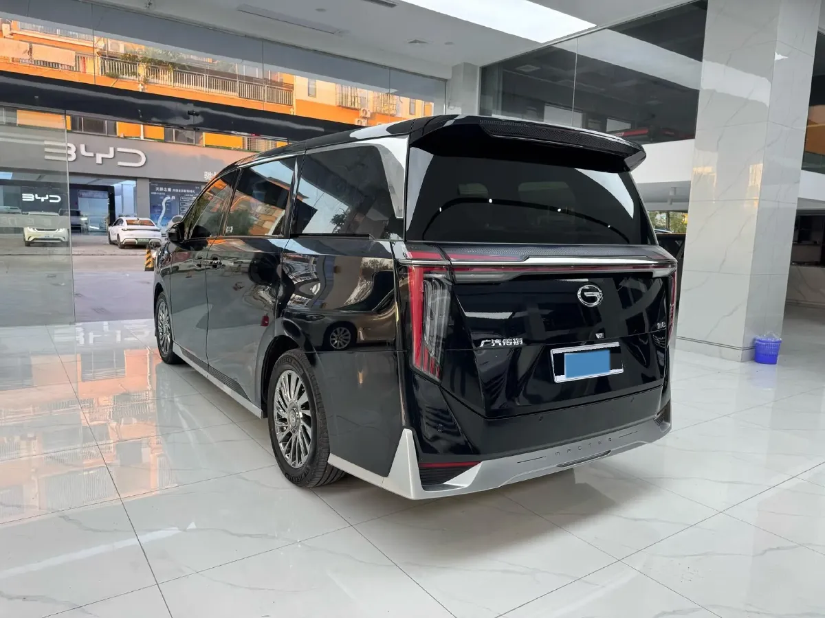 2023 GAC Trumpchi M8 2.0T 252HP L4 8AT,autocango,china used car exporter,china ev exporter,chinese used car exporter,chinese used ev exporter