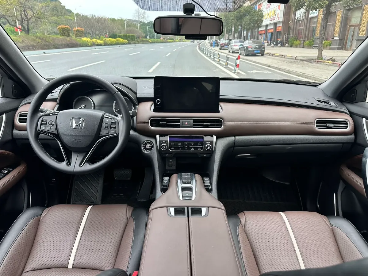 2024 Honda UR-V 2.0T 261HP L4 9AT,autocango,china used car exporter,china ev exporter,chinese used car exporter,chinese used ev exporter