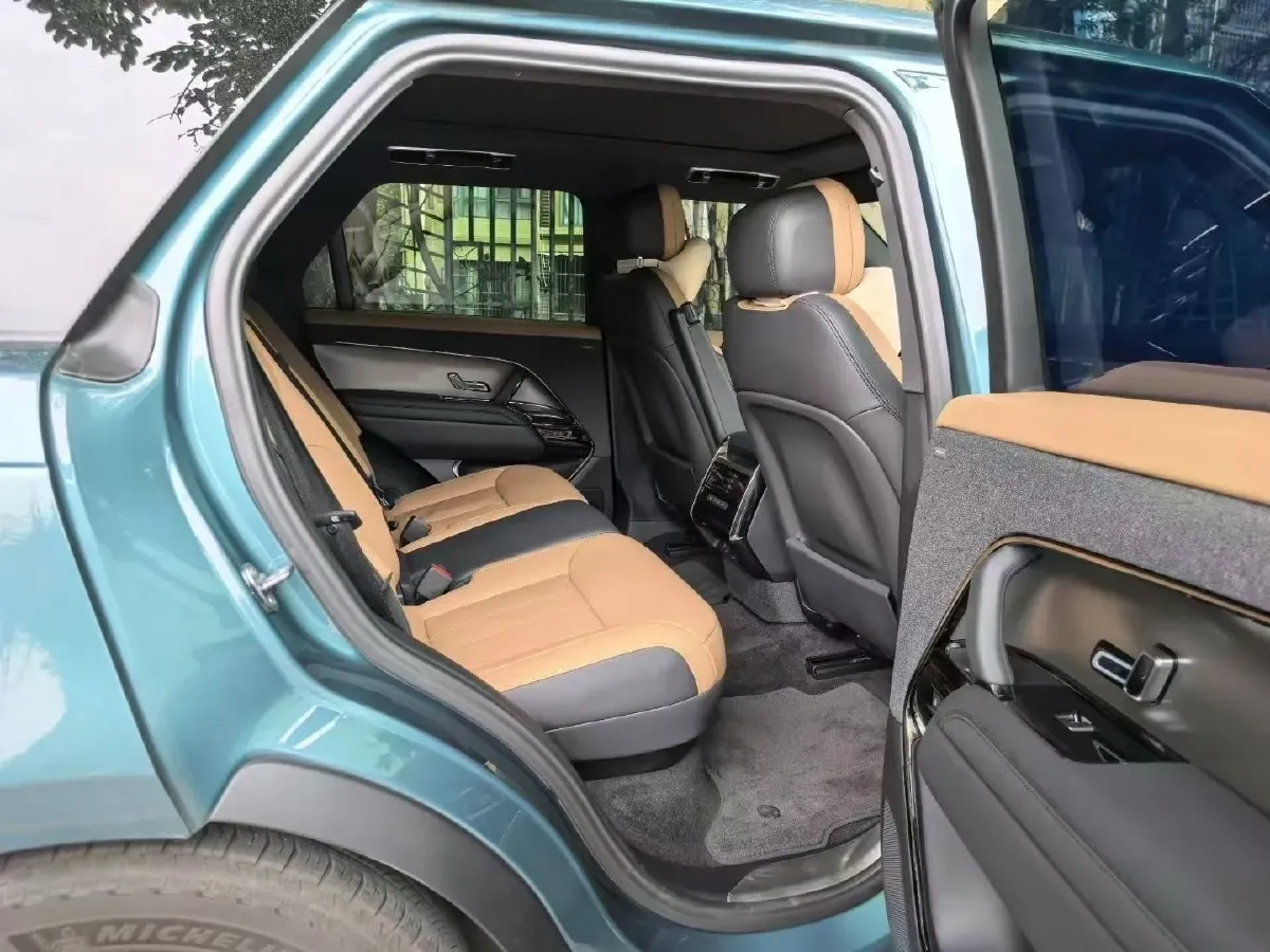 2024 Land Rover Range Rover Sport 3.0T 400HP L6 8AT,autocango,china used car exporter,china ev exporter,chinese used car exporter,chinese used ev exporter