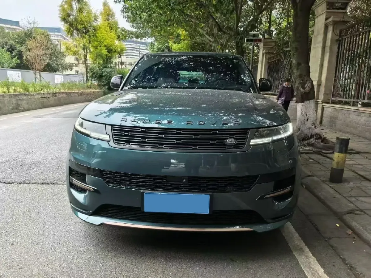 2024 Land Rover Range Rover Sport 3.0T 400HP L6 8AT,autocango,china used car exporter,china ev exporter,chinese used car exporter,chinese used ev exporter