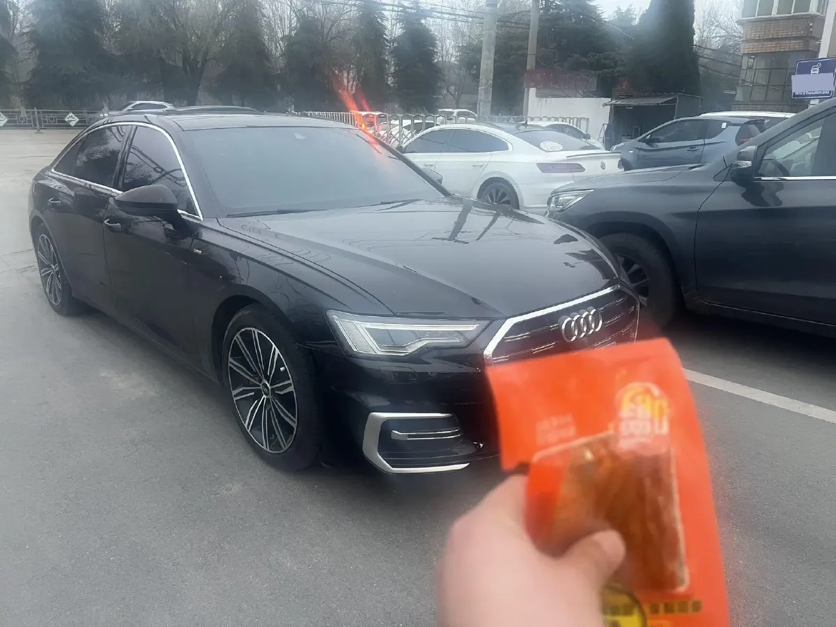 2023 Audi A6L 2.0T 245HP L4 7DCT,autocango,china used car exporter,china ev exporter,chinese used car exporter,chinese used ev exporter