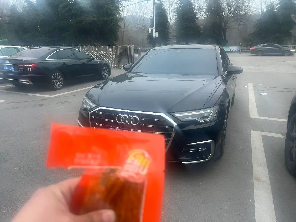 2023 Audi A6L 2.0T 245HP L4 7DCT,autocango,china used car exporter,china ev exporter,chinese used car exporter,chinese used ev exporter