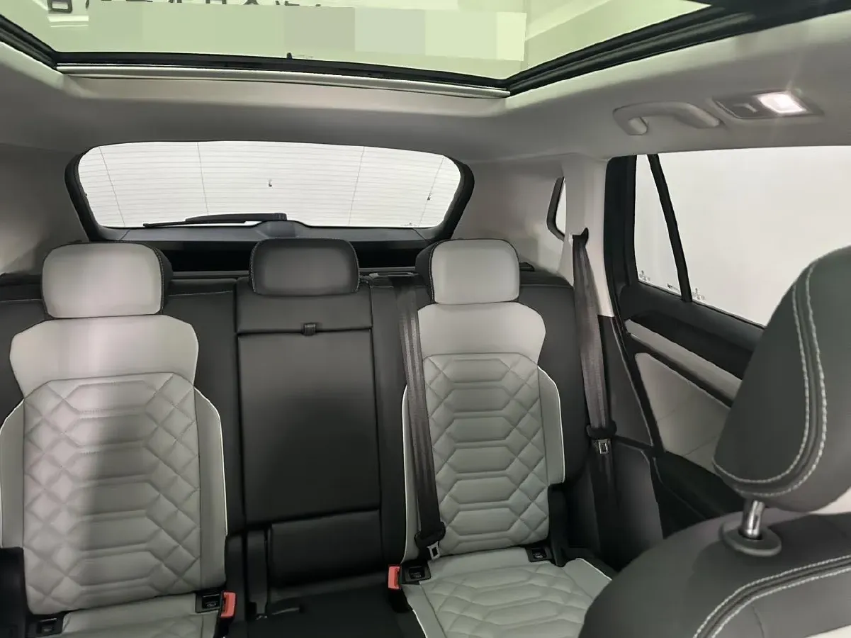 2023 Volkswagen Tayron 1.4T 150HP L4 7DCT,autocango,china used car exporter,china ev exporter,chinese used car exporter,chinese used ev exporter