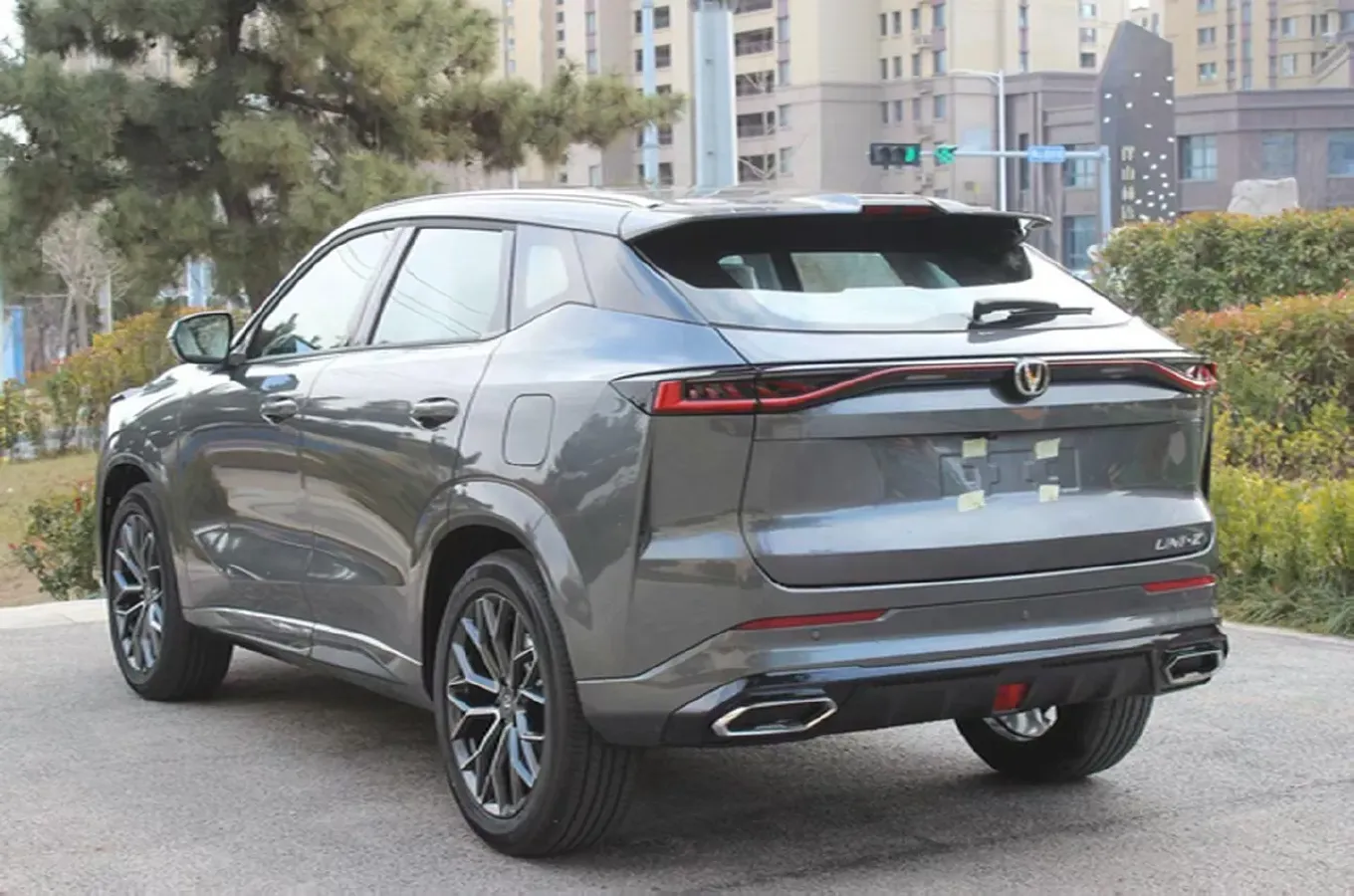 2025 ChangAn UNI-Z 1.5T 192HP L4 7DCT,autocango,china used car exporter,china ev exporter,chinese used car exporter,chinese used ev exporter