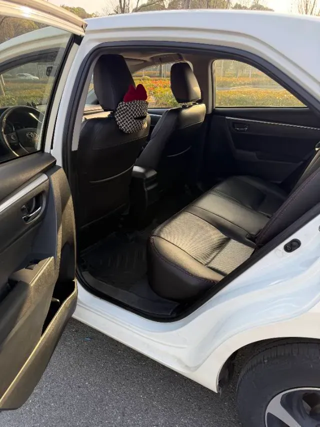 2017 Toyota Levin 1.2T 116HP L4 CVT,autocango,china used car exporter,china ev exporter,chinese used car exporter,chinese used ev exporter