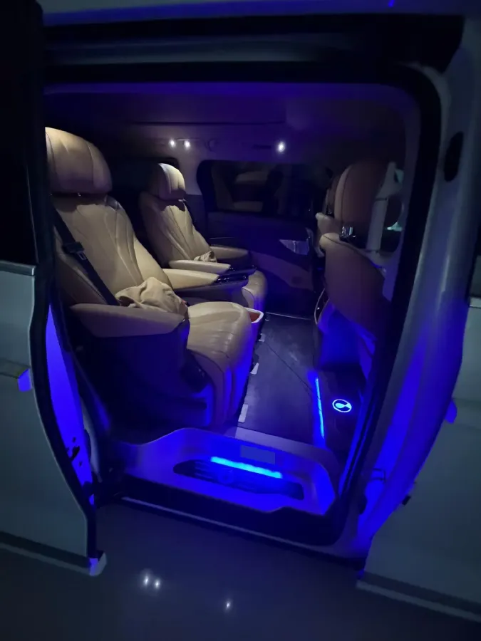 2022 Mercedes-Benz GLC Class 2.0T 197HP L4 9AT,autocango,china used car exporter,china ev exporter,chinese used car exporter,chinese used ev exporter