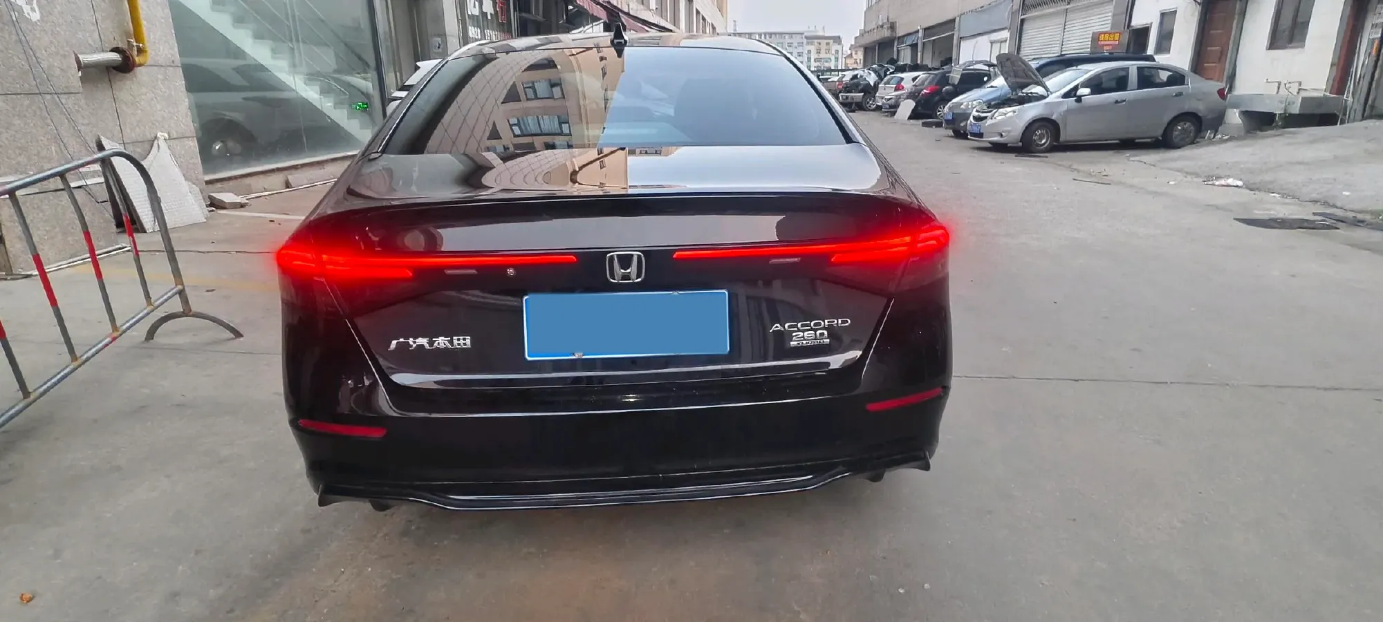 2025 Honda Accord 1.5T 192HP L4 CVT,autocango,china used car exporter,china ev exporter,chinese used car exporter,chinese used ev exporter