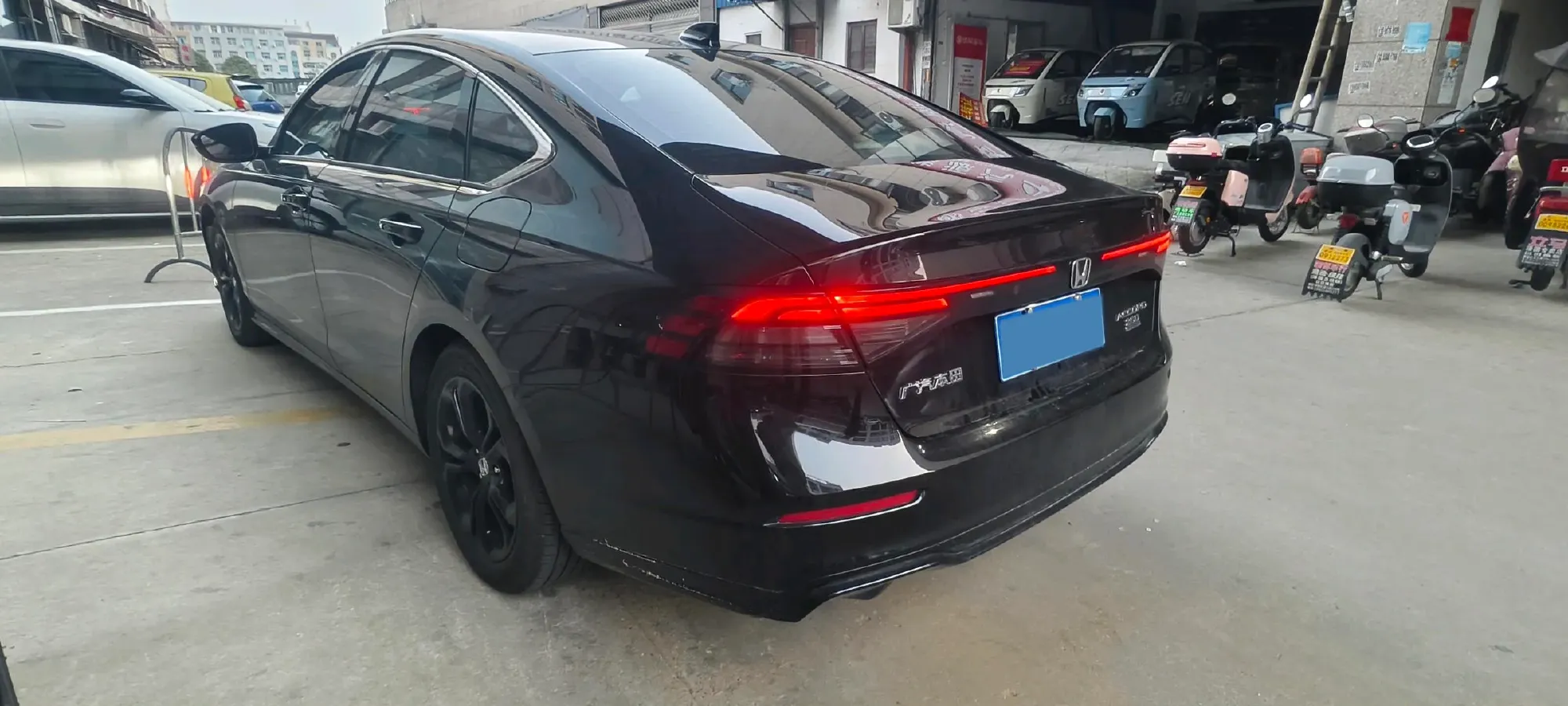 2025 Honda Accord 1.5T 192HP L4 CVT,autocango,china used car exporter,china ev exporter,chinese used car exporter,chinese used ev exporter