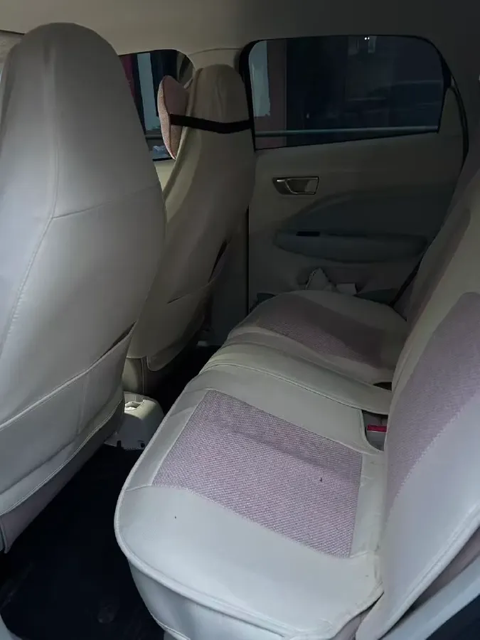 2025 Leapmotor T03 BEV 31.9KWH,autocango,china used car exporter,china ev exporter,chinese used car exporter,chinese used ev exporter