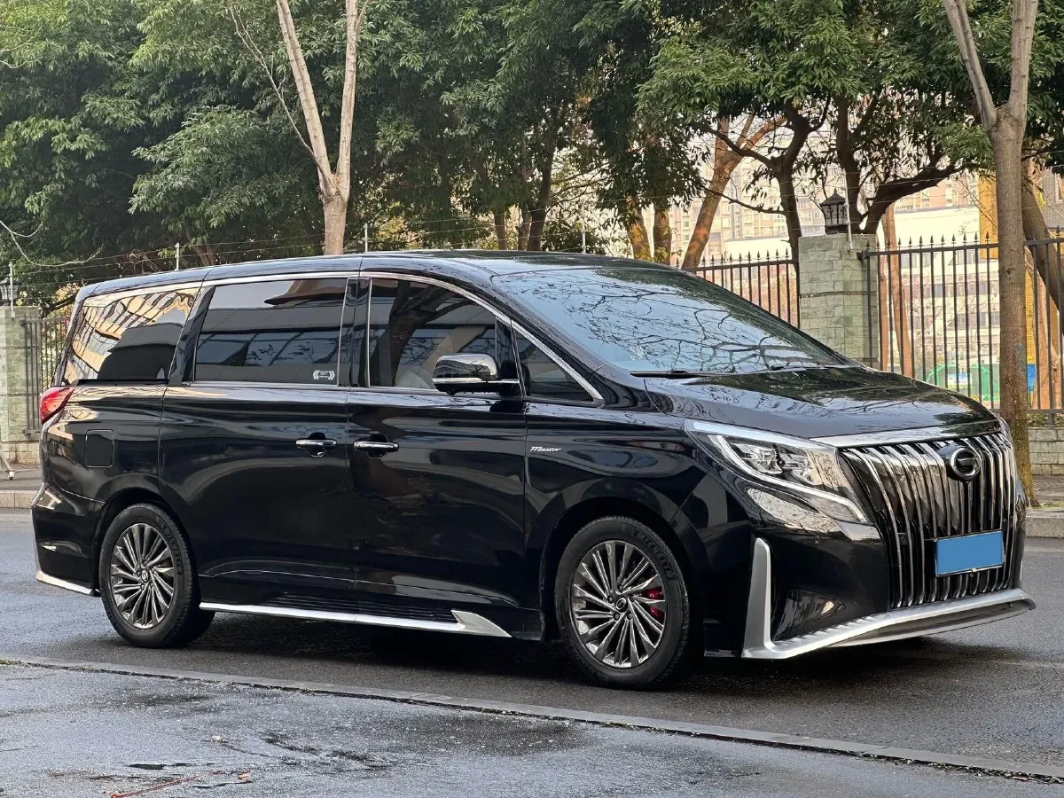 2021 GAC Trumpchi M8 2.0T 252HP L4 8AT,autocango,china used car exporter,china ev exporter,chinese used car exporter,chinese used ev exporter