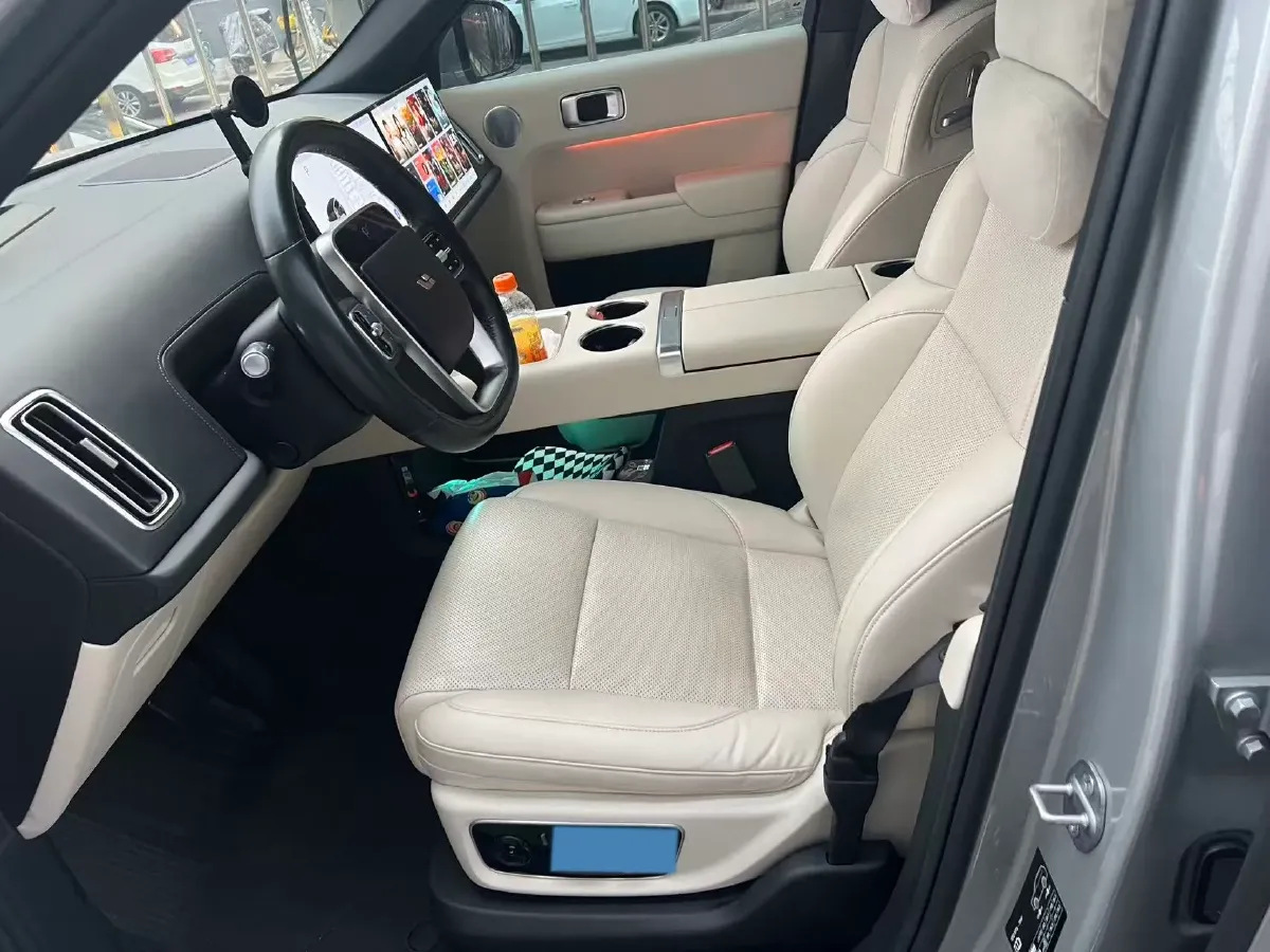 2022 Li L9 Range Extended 154HP REEV 42.6KWH,autocango,china used car exporter,china ev exporter,chinese used car exporter,chinese used ev exporter