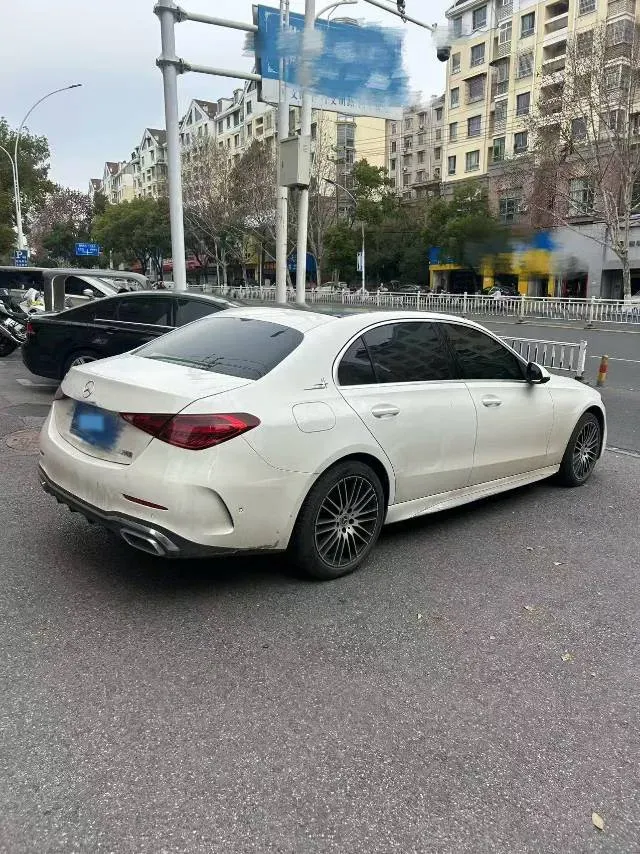 2024 Mercedes-Benz C Class 1.5T 204HP L4 9AT,autocango,china used car exporter,china ev exporter,chinese used car exporter,chinese used ev exporter