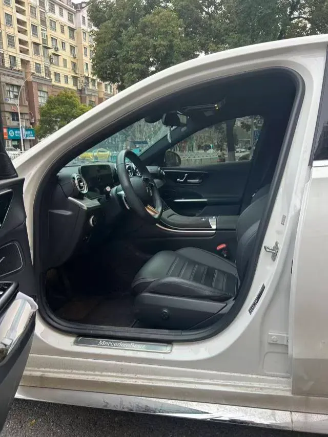 2024 Mercedes-Benz C Class 1.5T 204HP L4 9AT,autocango,china used car exporter,china ev exporter,chinese used car exporter,chinese used ev exporter