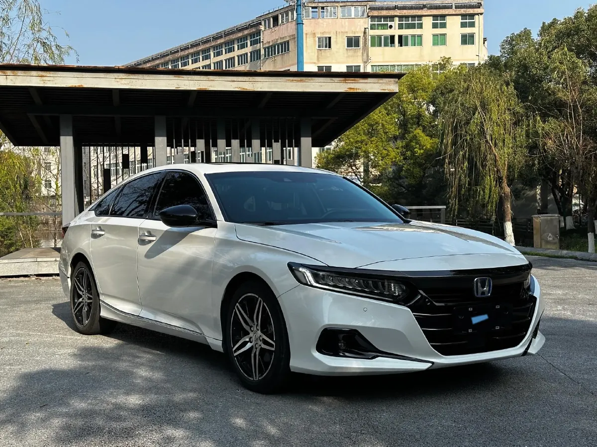 2022 Honda Accord 2.0L 146HP L4 E-CVT Hybrid,autocango,china used car exporter,china ev exporter,chinese used car exporter,chinese used ev exporter