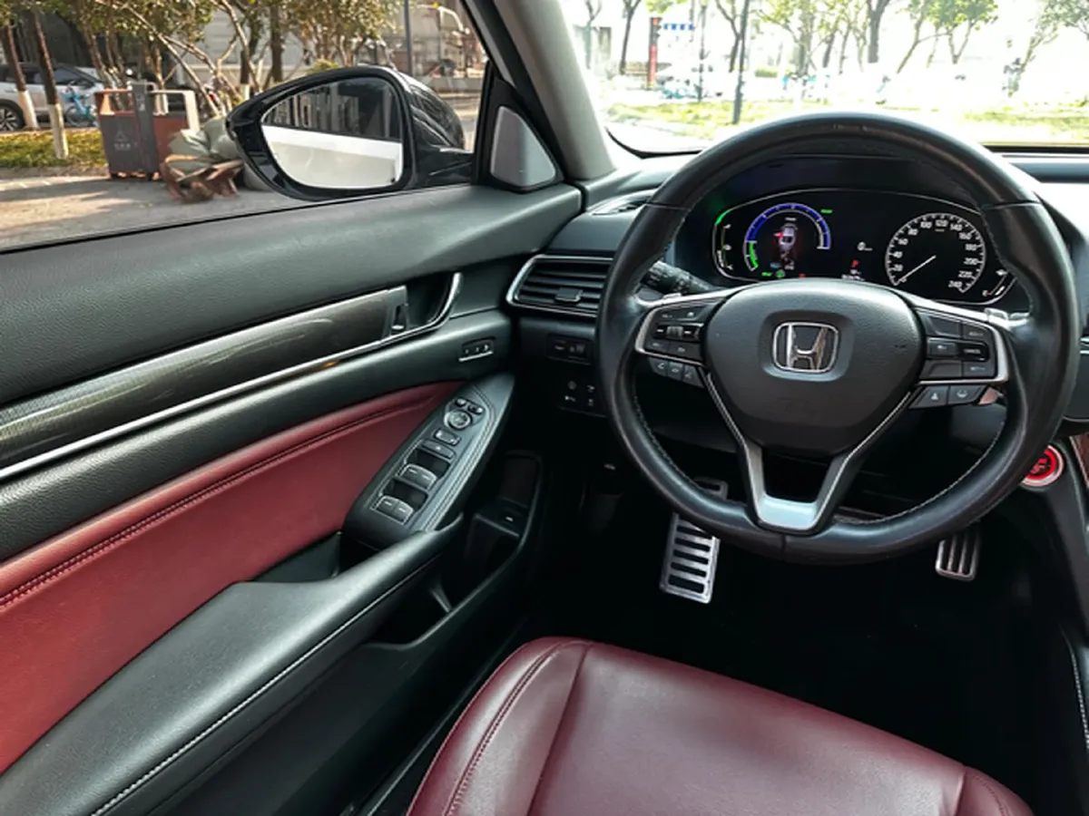 2022 Honda Accord 2.0L 146HP L4 E-CVT Hybrid,autocango,china used car exporter,china ev exporter,chinese used car exporter,chinese used ev exporter