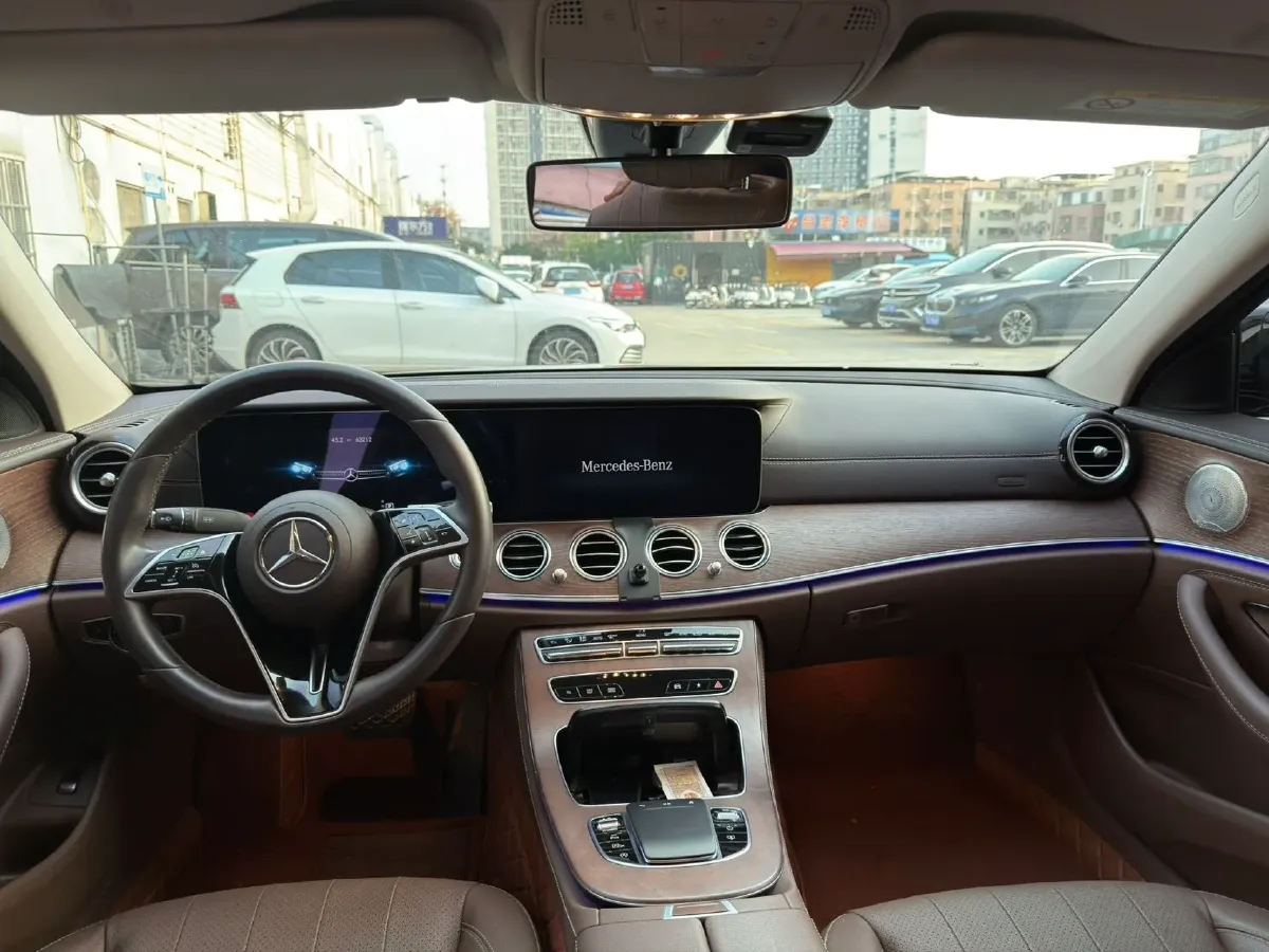 2023 Mercedes-Benz E Class 2.0T 258HP L4 9AT,autocango,china used car exporter,china ev exporter,chinese used car exporter,chinese used ev exporter