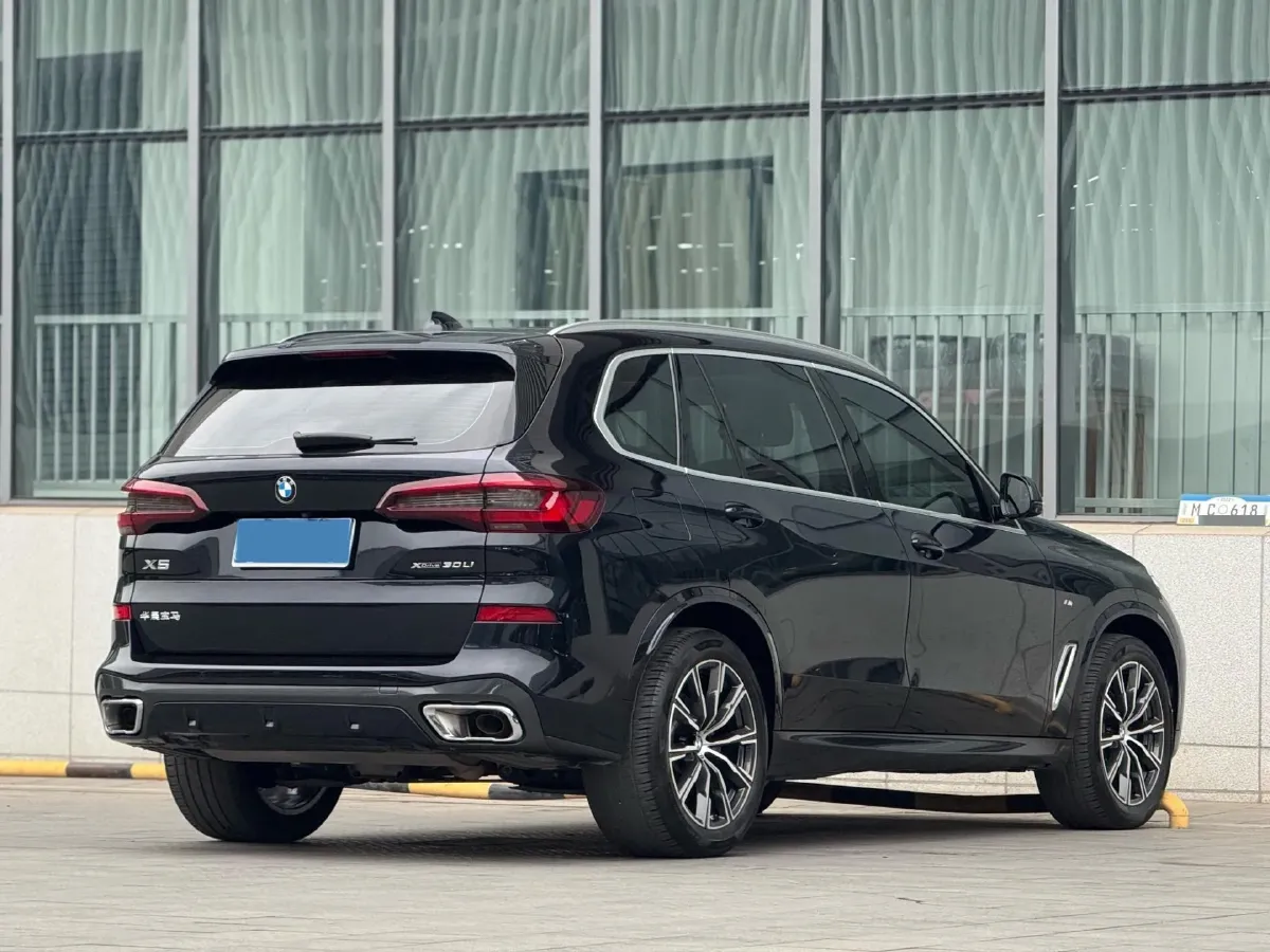 2022 BMW X5 2.0T 245HP L4 8AT,autocango,china used car exporter,china ev exporter,chinese used car exporter,chinese used ev exporter