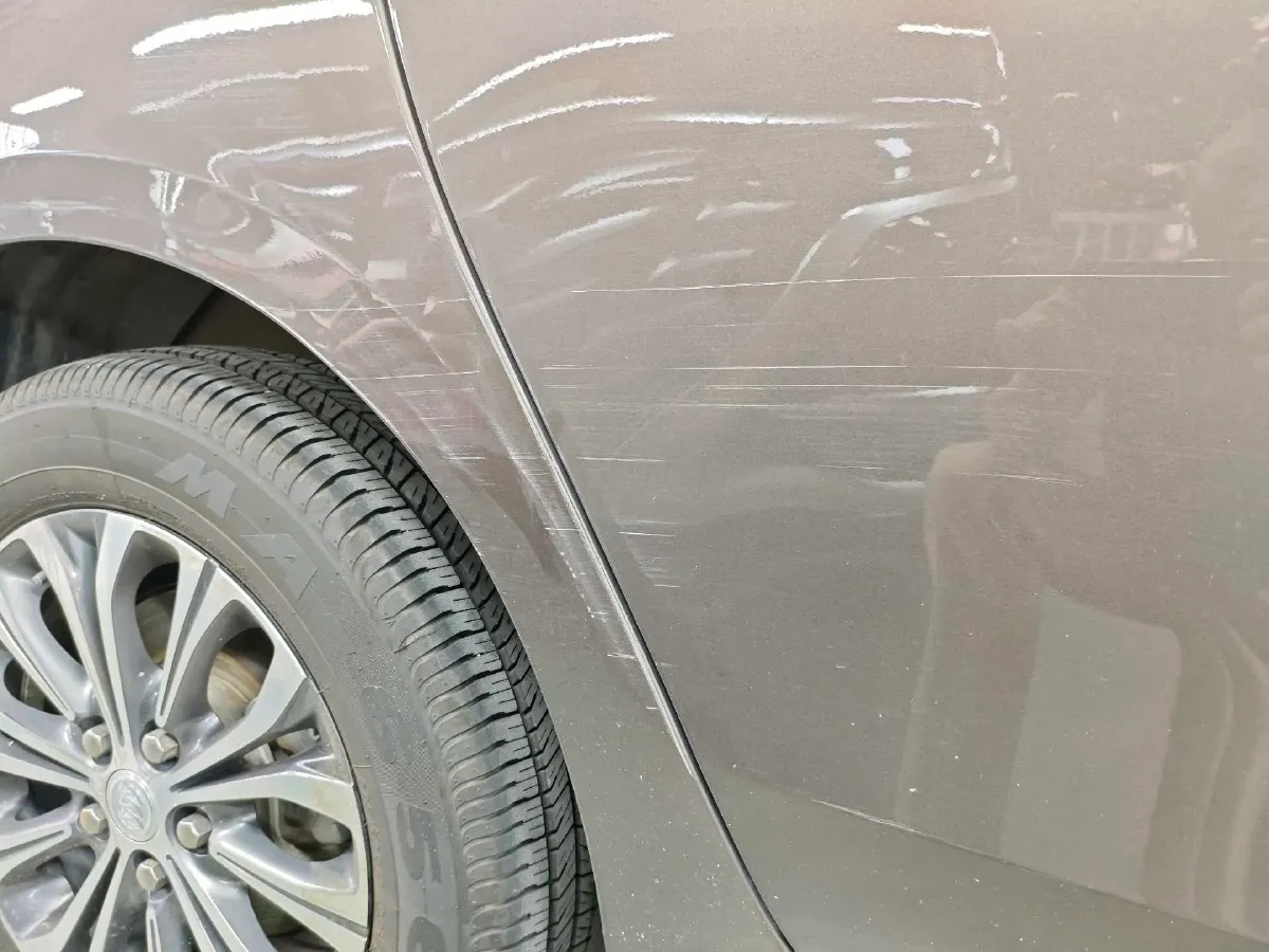 2023 Buick GL8 2.0T 237HP L4 9AT,autocango,china used car exporter,china ev exporter,chinese used car exporter,chinese used ev exporter