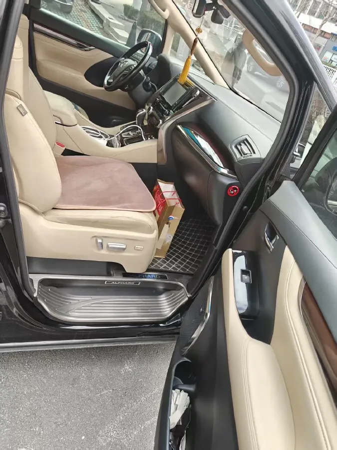 2015 Toyota Alphard 3.5L 275HP V6 6AT,autocango,china used car exporter,china ev exporter,chinese used car exporter,chinese used ev exporter