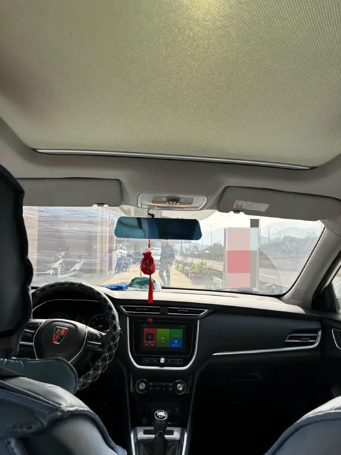 2020 Roewe RX3 1.6L 125HP L4 5MT,autocango,china used car exporter,china ev exporter,chinese used car exporter,chinese used ev exporter