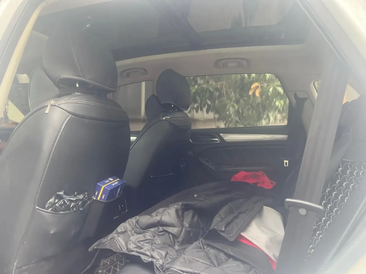 2018 Roewe RX5 1.5T 169HP L4 7DCT,autocango,china used car exporter,china ev exporter,chinese used car exporter,chinese used ev exporter