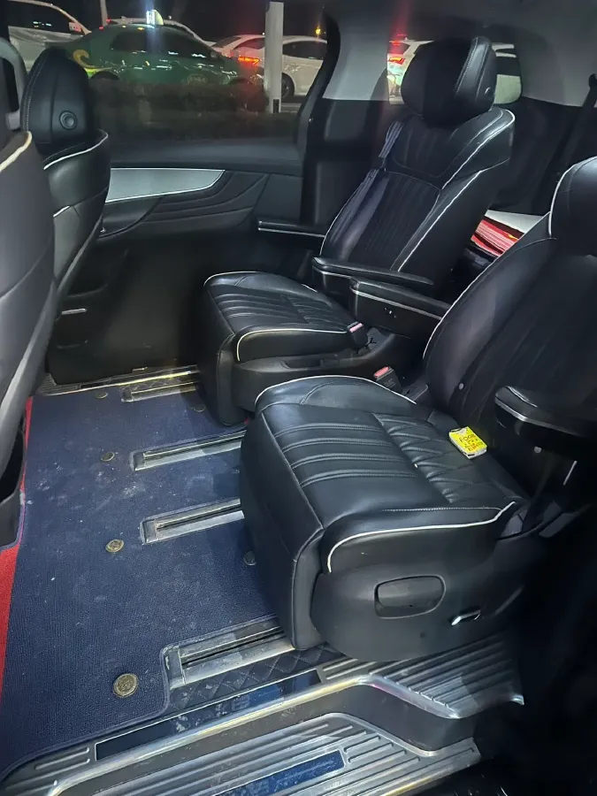 2021 Roewe iMAX8 2.0T 234HP L4 8AT,autocango,china used car exporter,china ev exporter,chinese used car exporter,chinese used ev exporter