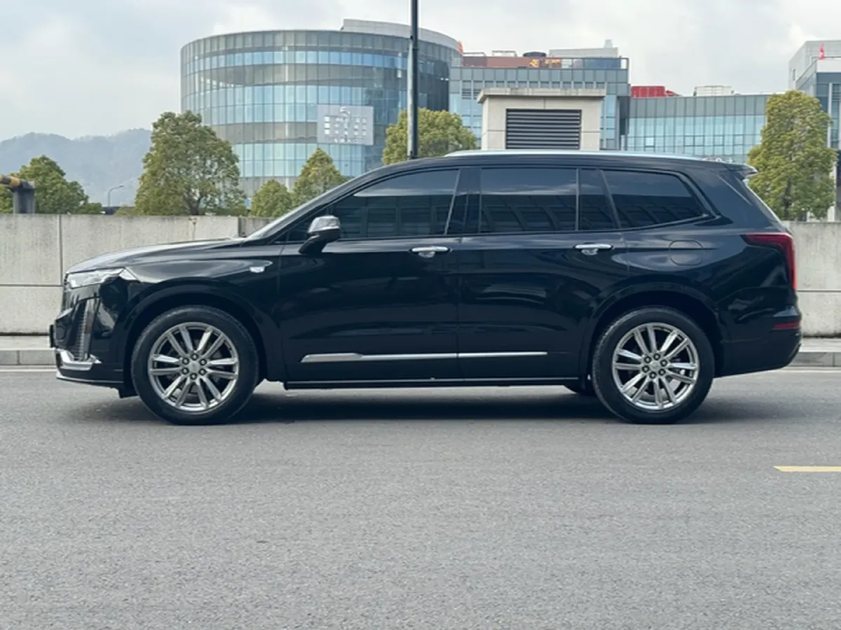 2021 Cadillac XT6 2.0T 237HP L4 9AT,autocango,china used car exporter,china ev exporter,chinese used car exporter,chinese used ev exporter