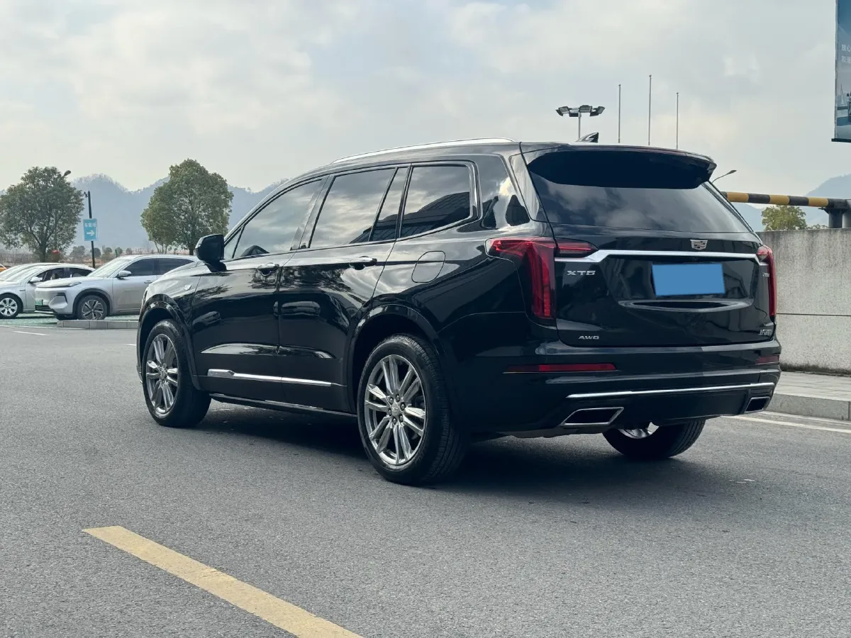 2021 Cadillac XT6 2.0T 237HP L4 9AT,autocango,china used car exporter,china ev exporter,chinese used car exporter,chinese used ev exporter