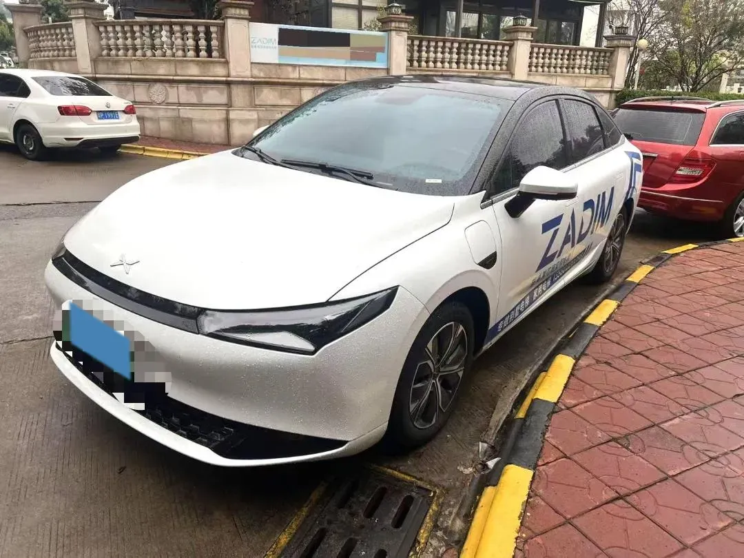 2024 Xpeng P5 BEV 55.4KWH,autocango,china used car exporter,china ev exporter,chinese used car exporter,chinese used ev exporter