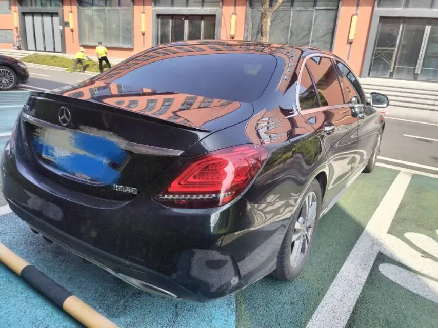 2021 Mercedes-Benz C Class 1.5T 156HP L4 9AT,autocango,china used car exporter,china ev exporter,chinese used car exporter,chinese used ev exporter