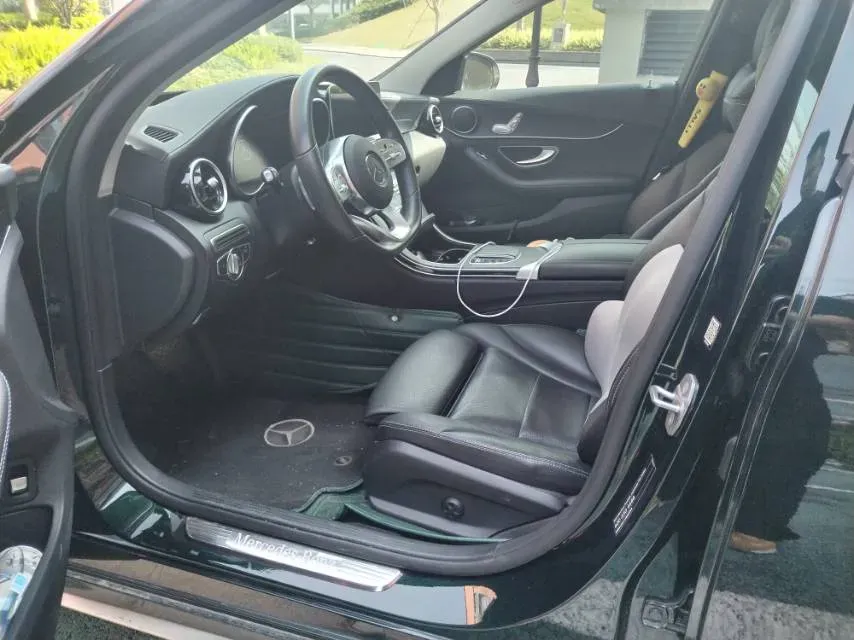 2021 Mercedes-Benz C Class 1.5T 156HP L4 9AT,autocango,china used car exporter,china ev exporter,chinese used car exporter,chinese used ev exporter