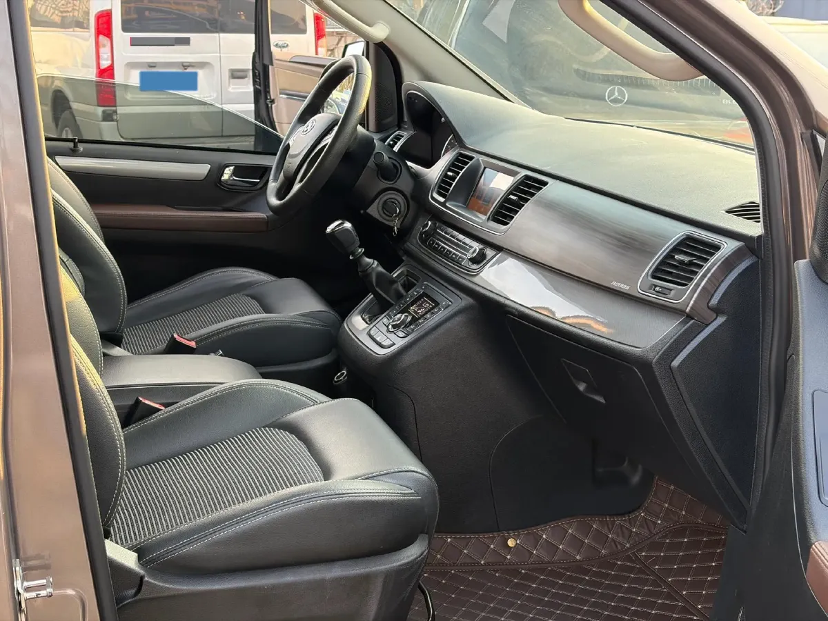 2018 MAXUS G10 2.0T 224HP L4 6MT,autocango,china used car exporter,china ev exporter,chinese used car exporter,chinese used ev exporter