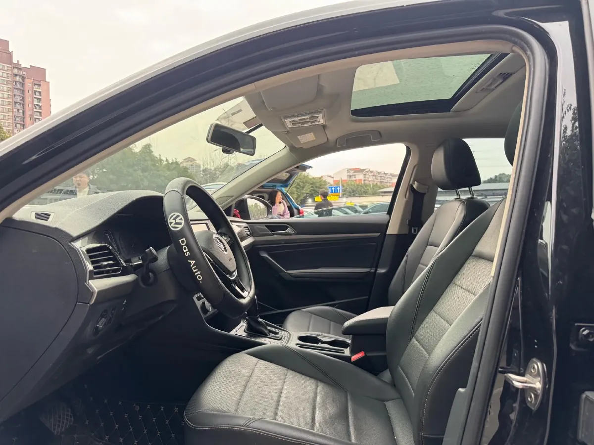 2018 Volkswagen Lavida 1.2T 116HP L4 7DCT,autocango,china used car exporter,china ev exporter,chinese used car exporter,chinese used ev exporter