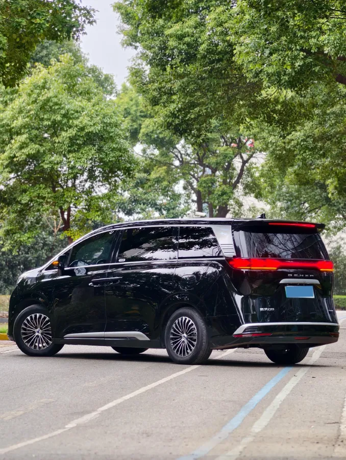 2022 Jaguar XFL 2.0T 250HP L4 8AT,autocango,china used car exporter,china ev exporter,chinese used car exporter,chinese used ev exporter