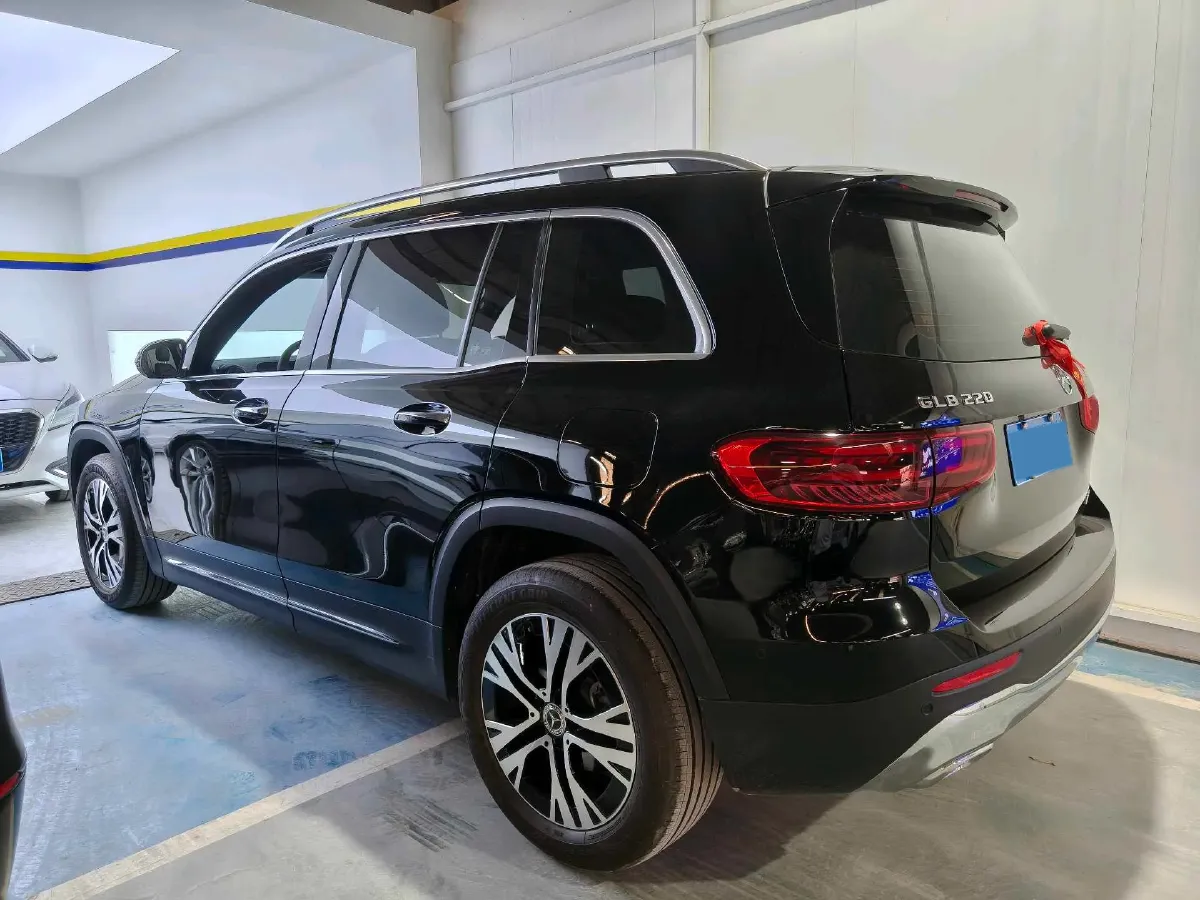2024 Mercedes-Benz GLB Class 2.0T 190HP L4 8DCT,autocango,china used car exporter,china ev exporter,chinese used car exporter,chinese used ev exporter