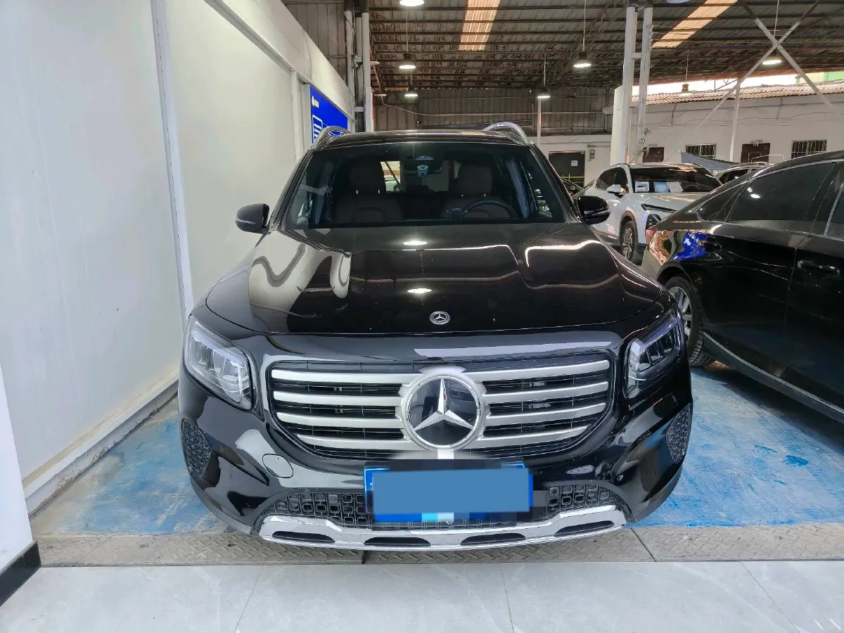 2024 Mercedes-Benz GLB Class 2.0T 190HP L4 8DCT,autocango,china used car exporter,china ev exporter,chinese used car exporter,chinese used ev exporter
