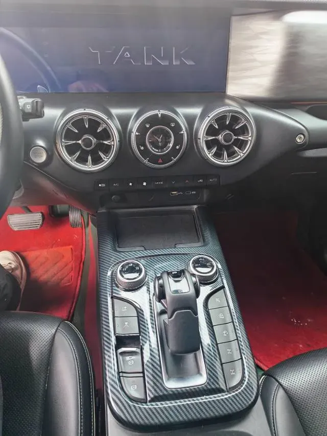 2023 Tank 300 2.0T 227HP L4 8AT,autocango,china used car exporter,china ev exporter,chinese used car exporter,chinese used ev exporter
