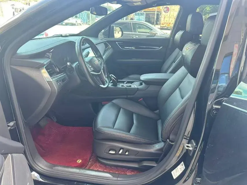 2022 Cadillac XT5 2.0T 237HP L4 9AT,autocango,china used car exporter,china ev exporter,chinese used car exporter,chinese used ev exporter