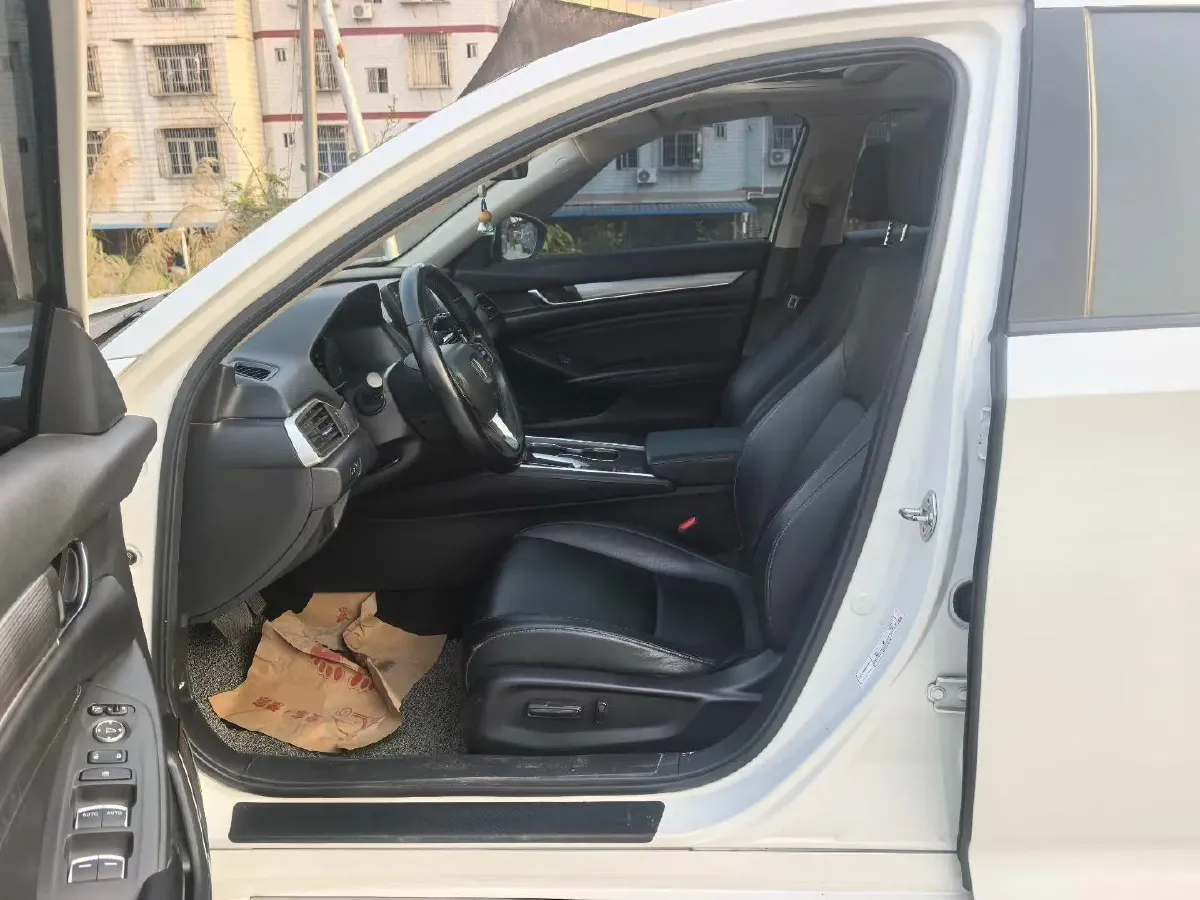 2018 Honda Accord 1.5T 194HP L4 CVT,autocango,china used car exporter,china ev exporter,chinese used car exporter,chinese used ev exporter