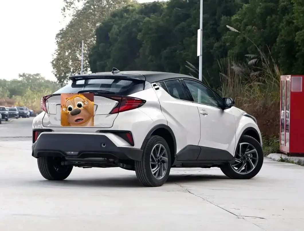 2023 Toyota C-HR 2.0L 171HP L4 CVT,autocango,china used car exporter,china ev exporter,chinese used car exporter,chinese used ev exporter