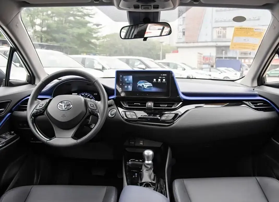 2023 Toyota C-HR 2.0L 171HP L4 CVT,autocango,china used car exporter,china ev exporter,chinese used car exporter,chinese used ev exporter