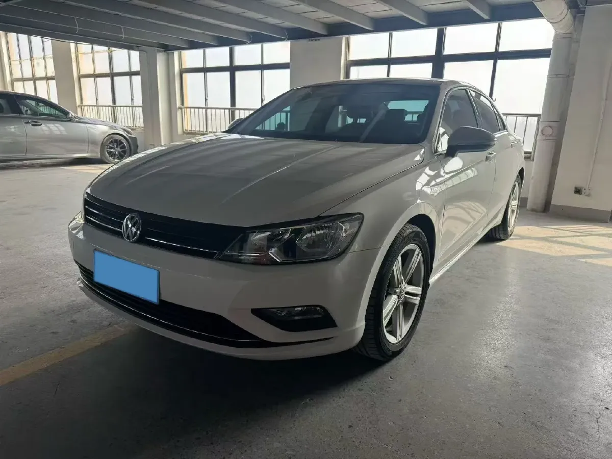 2025 BYD Seal05 DM-i 1.5L 101HP L4 E-CVT PHEV 7.68KWH,autocango,china used car exporter,china ev exporter,chinese used car exporter,chinese used ev exporter