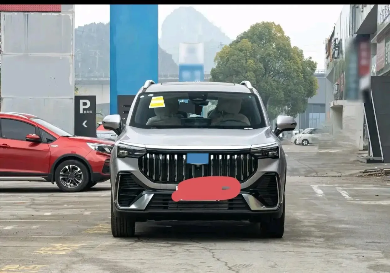 2026 Geely Okavango L 2.0T 218HP L4 7DCT,autocango,china used car exporter,china ev exporter,chinese used car exporter,chinese used ev exporter