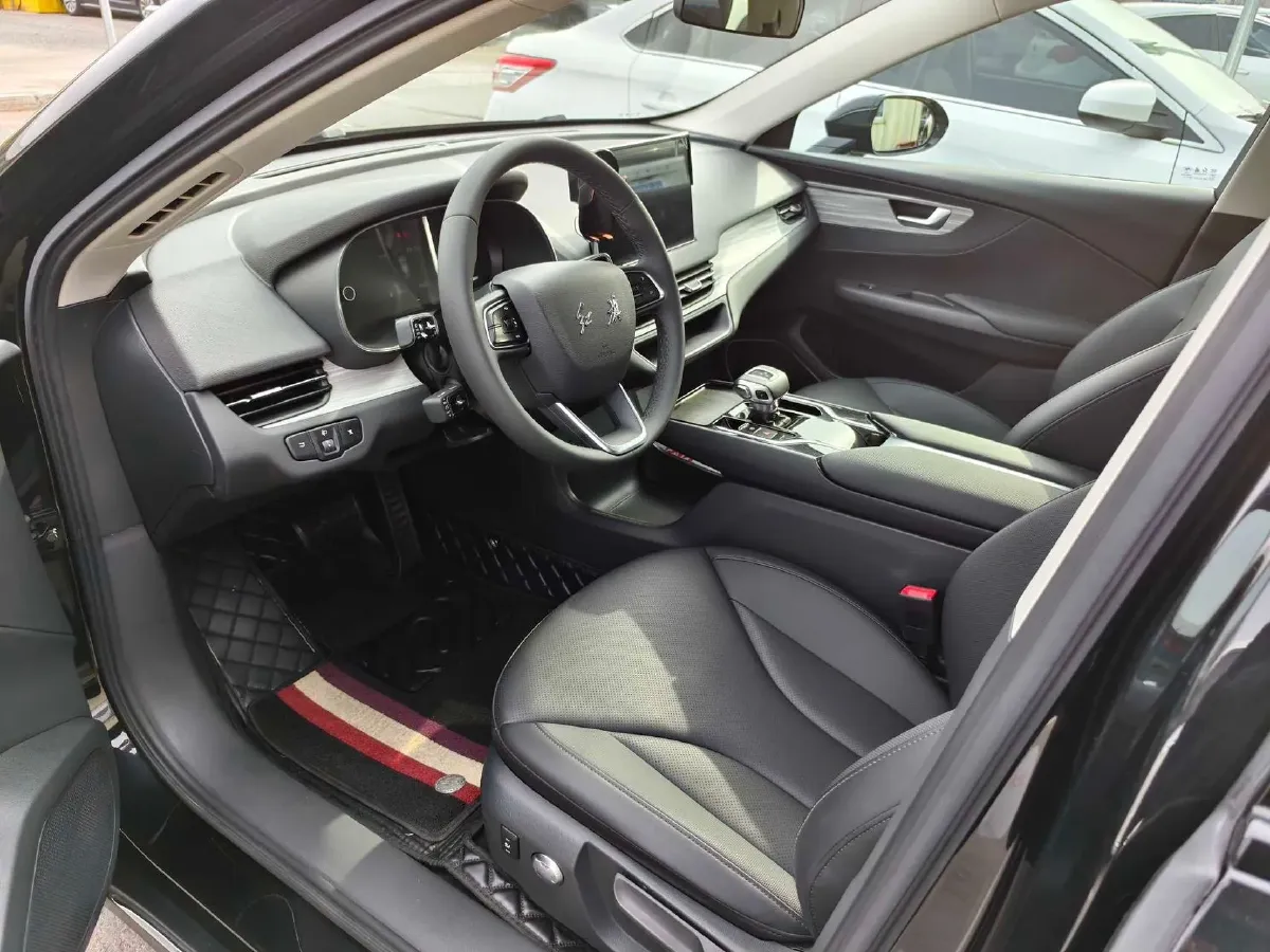 2024 HongQi E-QM5 BEV 72KWH,autocango,china used car exporter,china ev exporter,chinese used car exporter,chinese used ev exporter