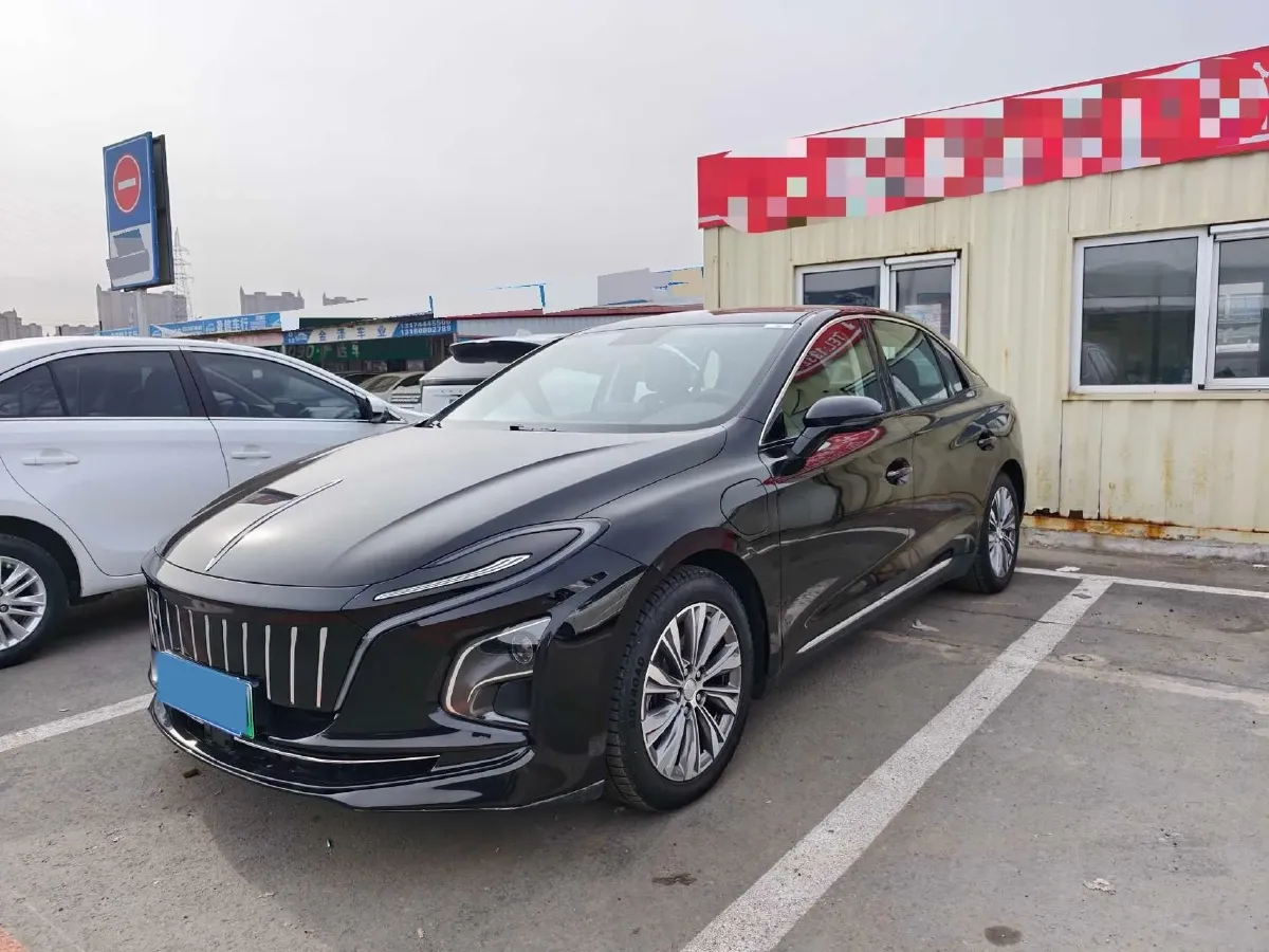 2024 HongQi E-QM5 BEV 72KWH,autocango,china used car exporter,china ev exporter,chinese used car exporter,chinese used ev exporter