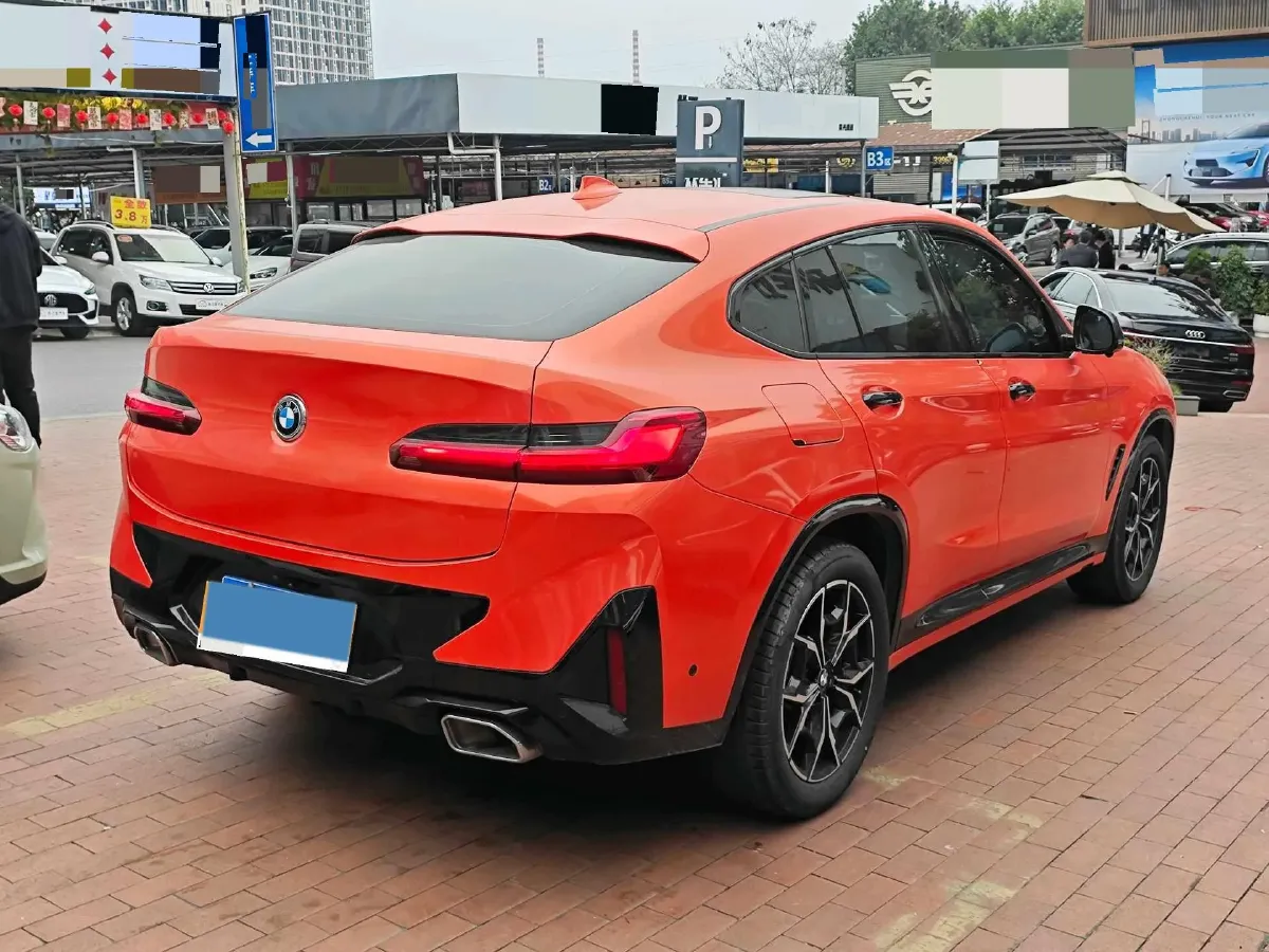 2022 BMW X4 2.0T 245HP L4 8AT,autocango,china used car exporter,china ev exporter,chinese used car exporter,chinese used ev exporter