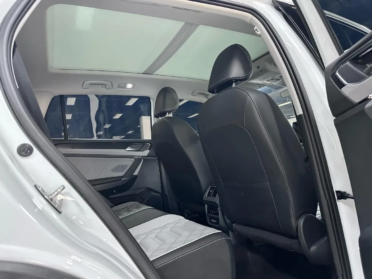 2023 Volkswagen Tayron 1.4T 150HP L4 7DCT,autocango,china used car exporter,china ev exporter,chinese used car exporter,chinese used ev exporter